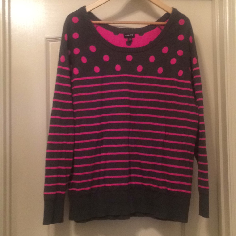 Torrid pink sweater size 1
